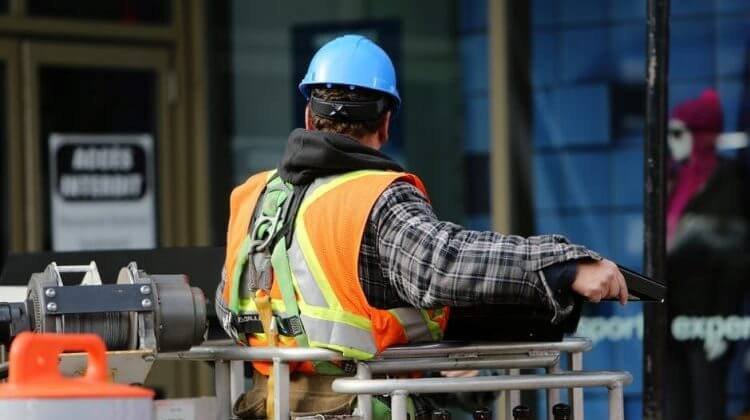 How to Ensure the Safety of Your Construction Workers